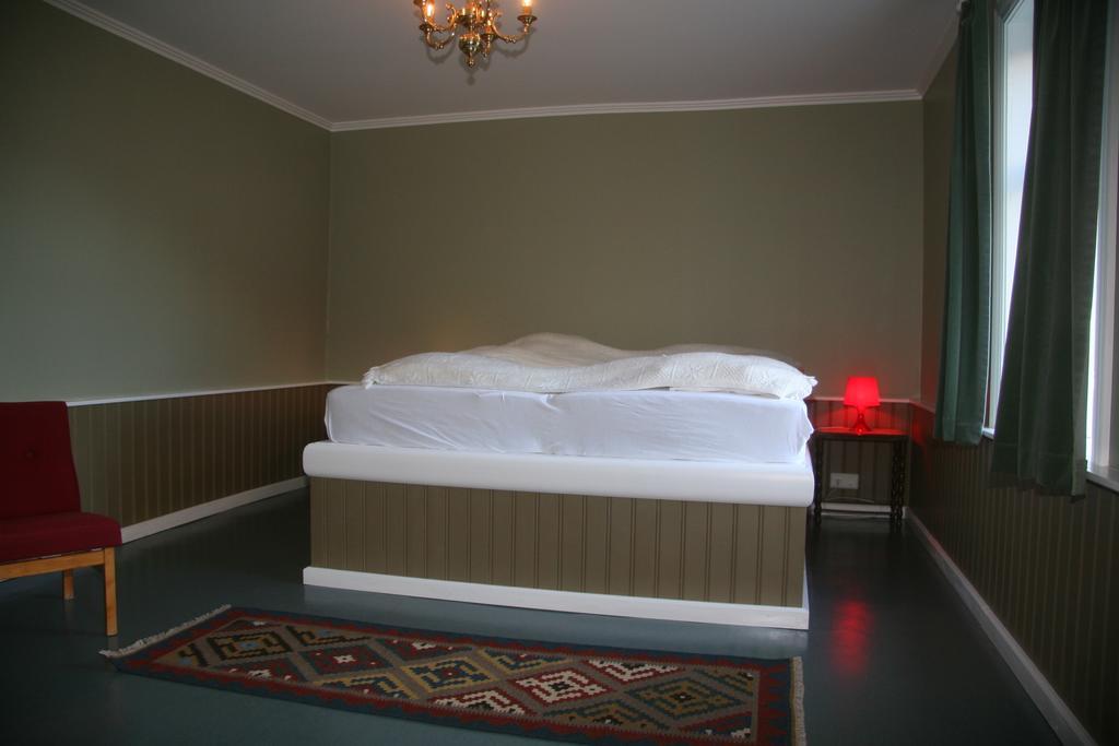 The Old Apothecary Hotel Egilsstadir Szoba fotó